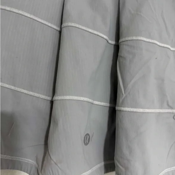Lululemon Athletica White Textured Fabric - Picture 3 of 6